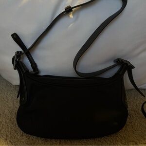 Coach 6671 Classic Black Shoulder Bag